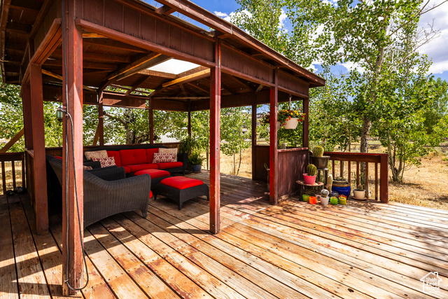 Photo 34 for MLS #2101517 at 280 Countryside Cir
