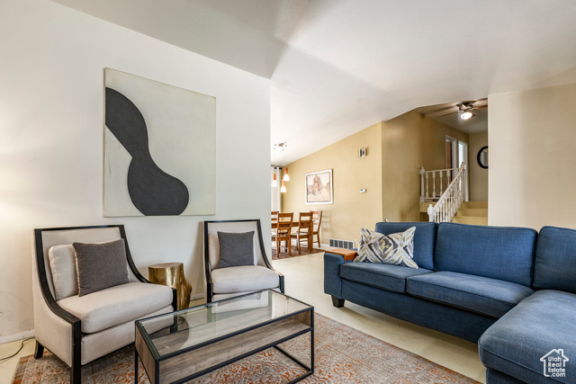 Photo 10 for MLS #2101517 at 280 Countryside Cir