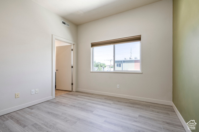 Photo 9 for MLS #2101576 at 725 S 200 West #301