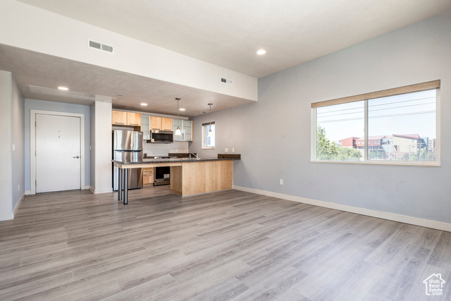 Photo 5 for MLS #2101576 at 725 S 200 West #301