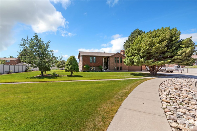1037 GRANTS LN, Syracuse UT 84075