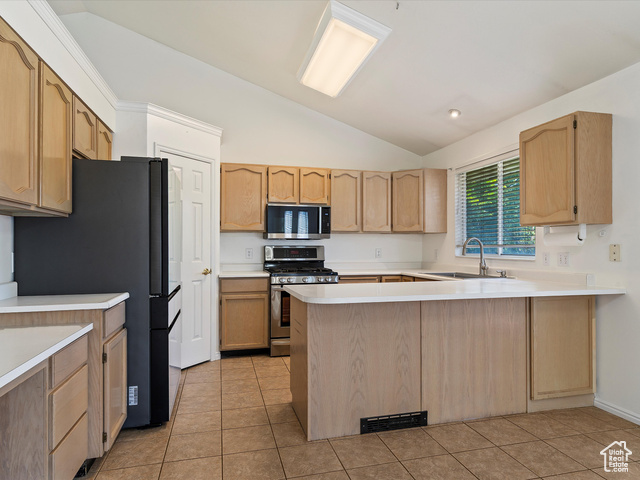 Photo 11 for MLS #2101617 at 1365 E 5150 South