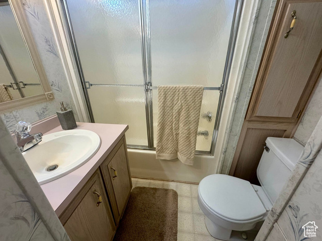 Photo 15 for MLS #2101631 at 1160 E Telegraph St #59
