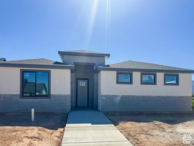 1126 YUCCA (3325 WEST)