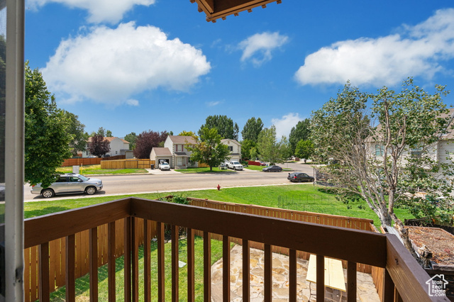 Photo 26 for MLS #2101668 at 450 W Argyll Ct