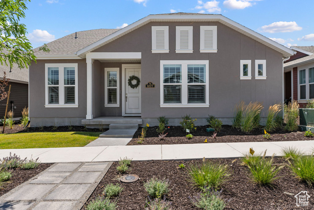 6077 W FRANCISCOTTI DR, South Jordan UT 84009