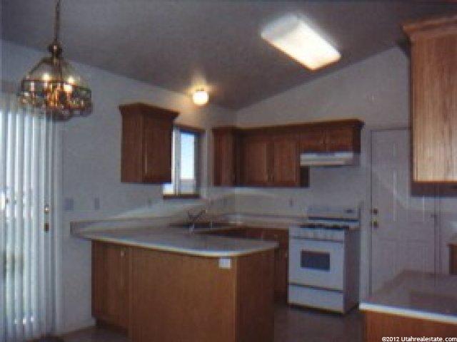 160 W 225 N, Providence, UT 84332 — photo 3