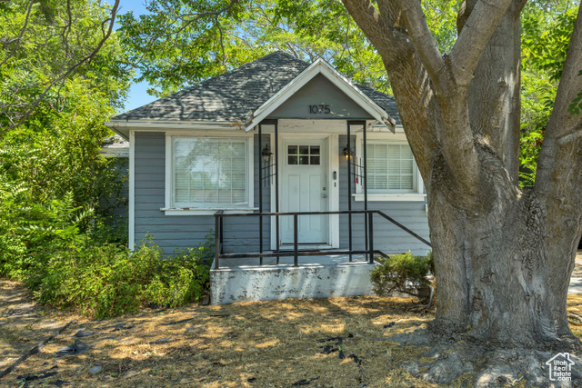 Photo 5 for MLS #2101719 at 1075 S Jeremy St