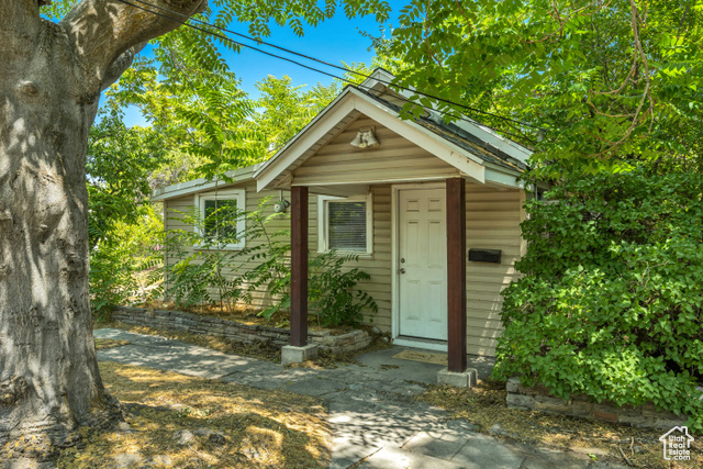 Photo 15 for MLS #2101719 at 1075 S Jeremy St