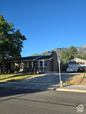 9457 S FOX HUNT DR #49, Sandy UT 84092