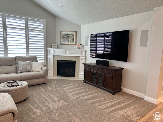 Photo 9 for MLS #2101764 at 512 Meadow Ranch Ln #A