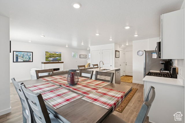 Photo 12 for MLS #2101776 at 364 N Navigator Ct
