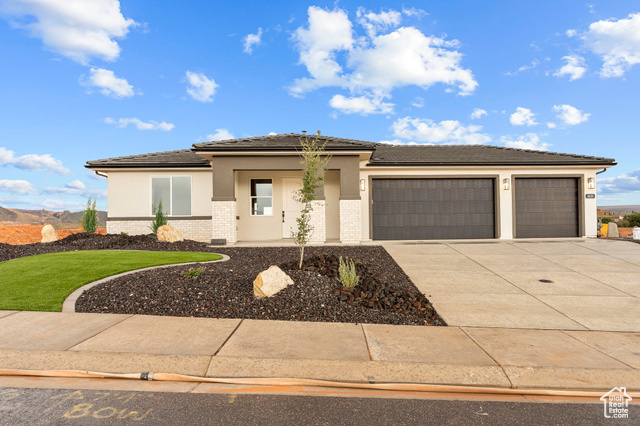 Photo 4 for MLS #2101785 at 3835 W 2570 South