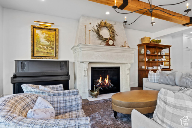 Photo 11 for MLS #2101797 at 560 Vineyard Ln
