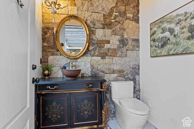 Photo 43 for MLS #2101797 at 560 Vineyard Ln
