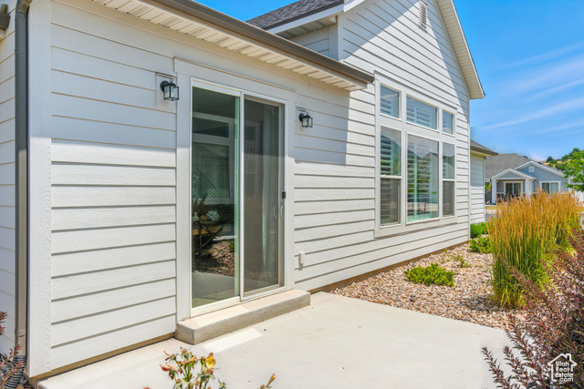 Photo 31 for MLS #2101798 at 1252 S Johnnys Dr
