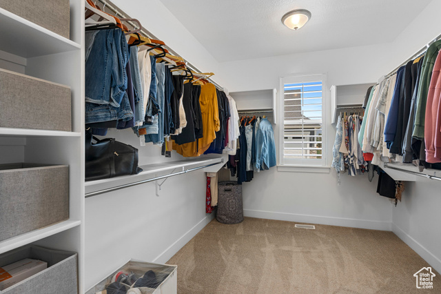 Photo 19 for MLS #2101798 at 1252 S Johnnys Dr