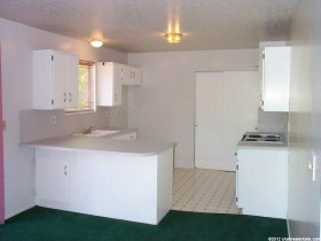8229 Wayside Cir, Sandy, UT 84094 — photo 2
