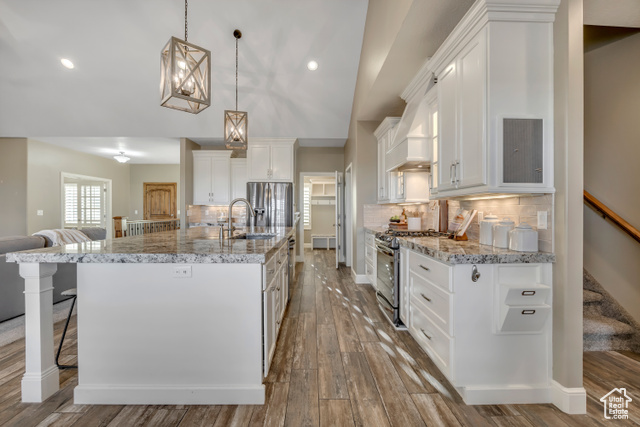 Photo 9 for MLS #2101802 at 295 W 5650 South