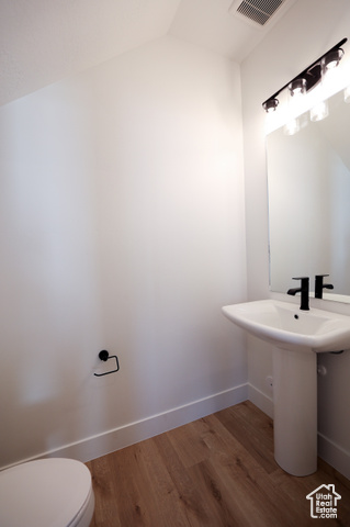 Photo 11 for MLS #2101810 at 577 N 300 West