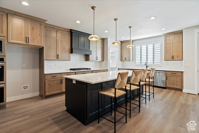 Photo 10 for MLS #2101816 at 21 N 100 West #3