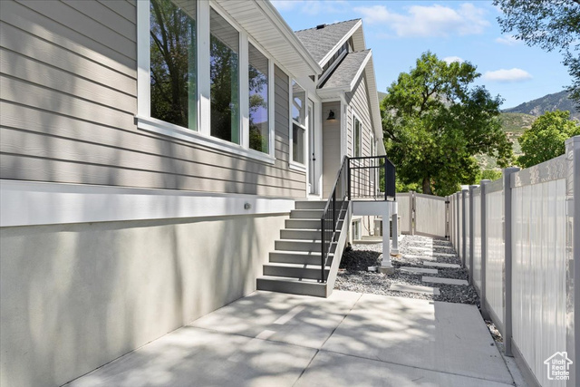 Photo 41 for MLS #2101816 at 21 N 100 West #3