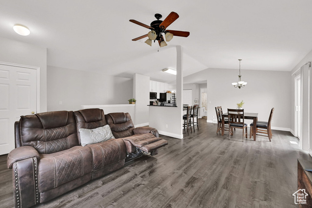 Photo 7 for MLS #2101833 at 422 E 800 North