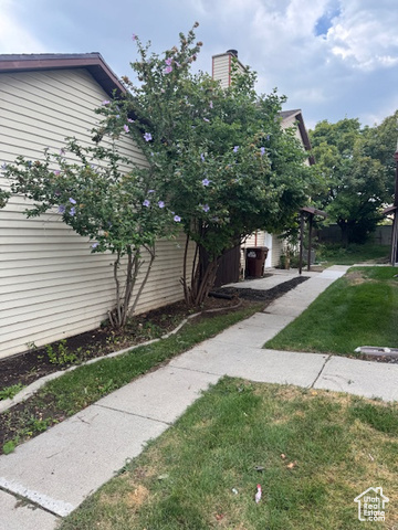 1995 W STONE CREEK DR, West Valley City UT 84119