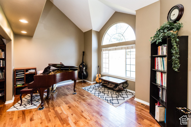 Photo 7 for MLS #2101847 at 355 N 1100 East