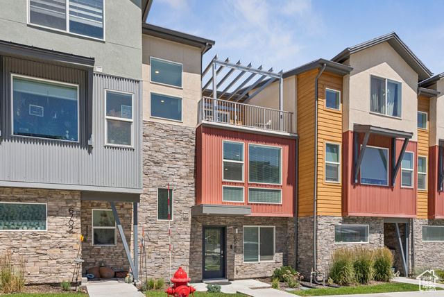 6698 N SILVER CREEK DR, Park City UT 84098
