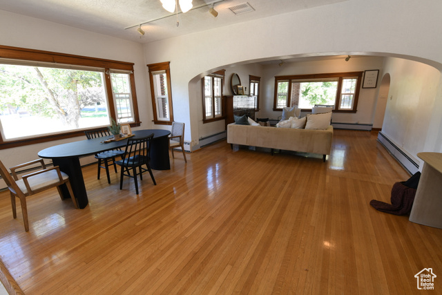 Photo 23 for MLS #2101865 at 2605 Van Buren Ave