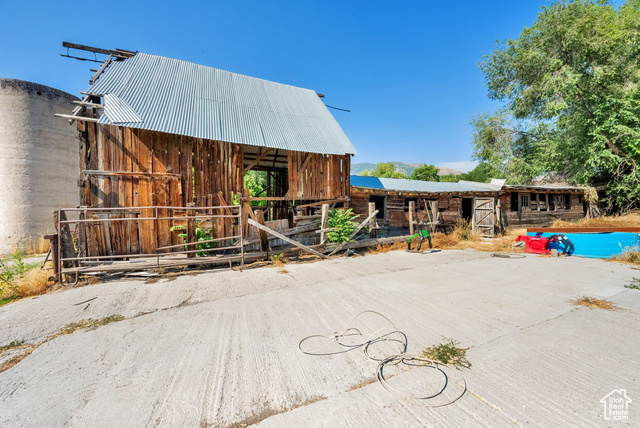 Photo 65 for MLS #2101870 at 1632 S Main St