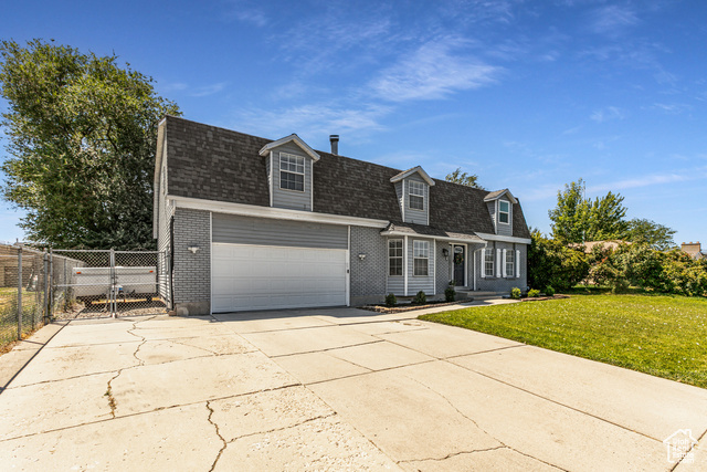 Photo 2 for MLS #2101875 at 2063 W Chateau Ave