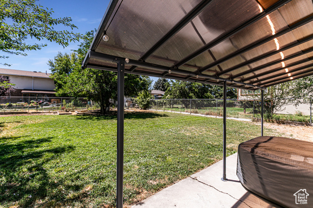 Photo 37 for MLS #2101875 at 2063 W Chateau Ave