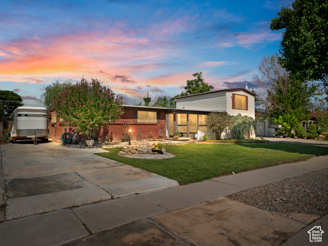 4268 S MACKAY DR, Taylorsville UT 84129
