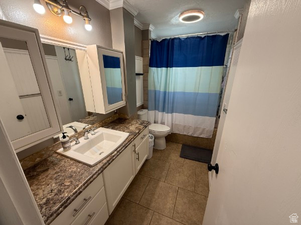 Photo 26 for MLS #2101902 at 5032 W Highwood Dr