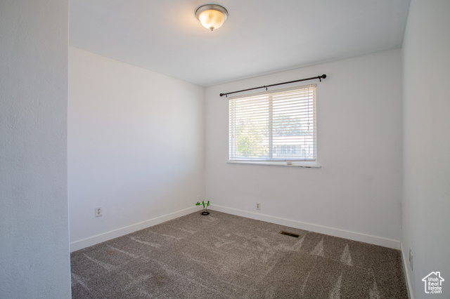 Photo 15 for MLS #2101902 at 5032 W Highwood Dr