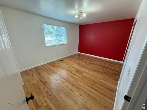 Photo 27 for MLS #2101902 at 5032 W Highwood Dr