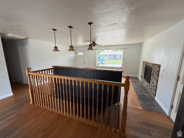 Photo 10 for MLS #2101902 at 5032 W Highwood Dr