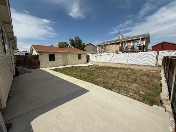Photo 33 for MLS #2101902 at 5032 W Highwood Dr