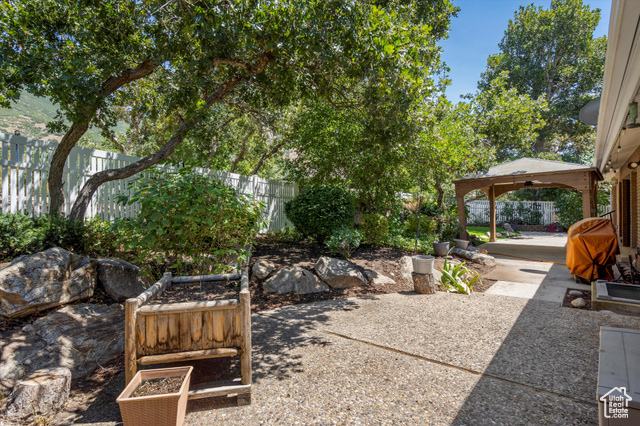 Photo 48 for MLS #2101914 at 1840 E Navajo