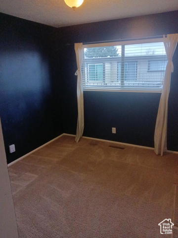 Photo 5 for MLS #2101936 at 3430 N Brookside Dr