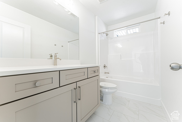 Photo 10 for MLS #2101943 at 956 N Banner Dr #620