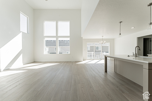 Photo 3 for MLS #2101943 at 956 N Banner Dr #620