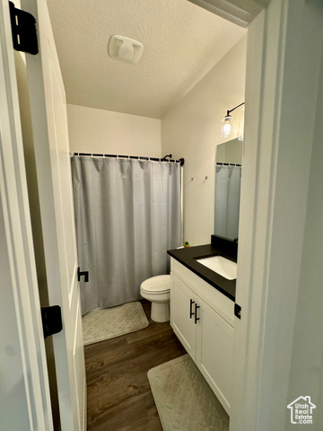 Photo 11 for MLS #2101957 at 3473 N Delta St