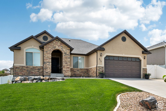 217 W HONEYSUCKLE DR, Saratoga Springs UT 84045
