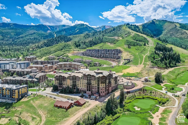 3855 GRAND SUMMIT DR #205 Q4, Park City UT 84098
