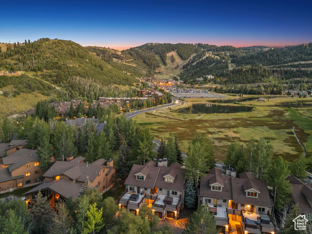 Photo 10 for MLS #2102009 at 1955 Deer Valley Dr #403
