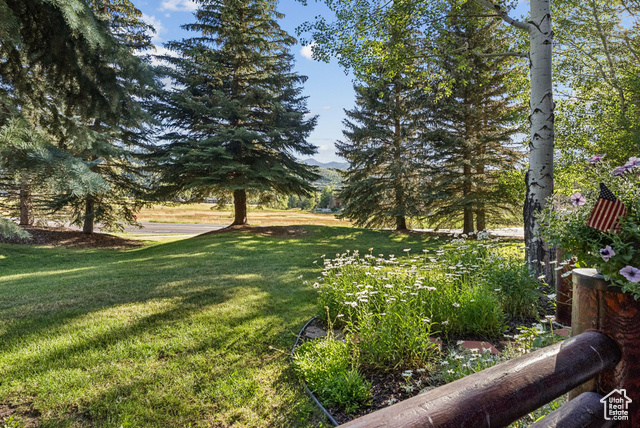 Photo 33 for MLS #2102009 at 1955 Deer Valley Dr #403