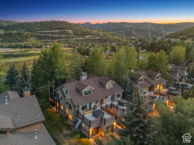 Photo 9 for MLS #2102009 at 1955 Deer Valley Dr #403